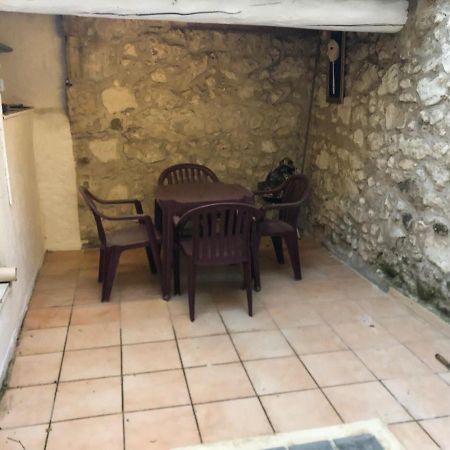 Hoche Apartment Coursan Exterior photo